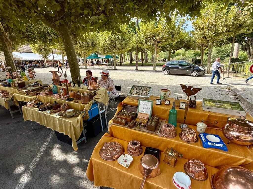 Le-Coin-Tranquille_BB_La-roque-Gageac_brocante